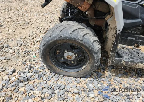 2019 Polaris Scrambler 850 z USA, uszkodzony, nr VIN 4XASVA858KB671981